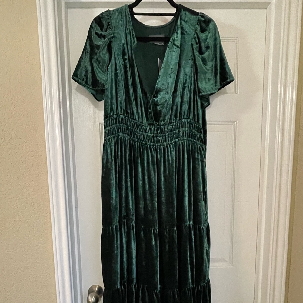 Anthropology Somerset Maxi Dress in Green, Size L Petite, NWT